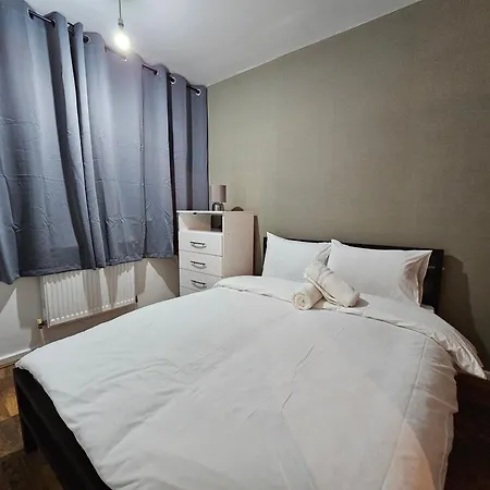 Spitalfields Rooms-3